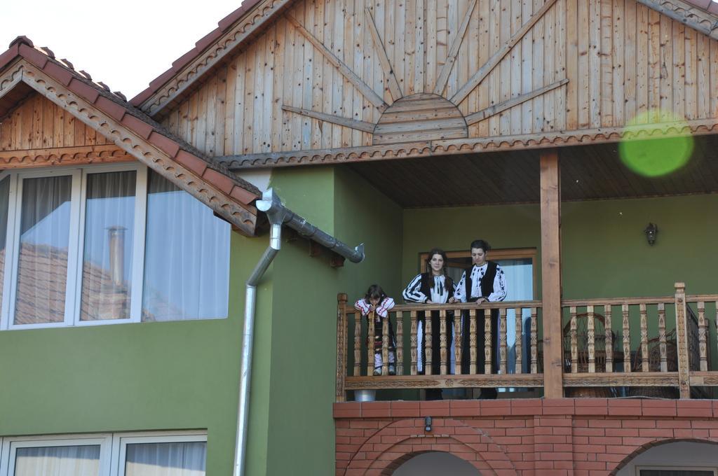 Pensiune Muzeu Traditional Poveste In Transilvania Сігішоара Екстер'єр фото