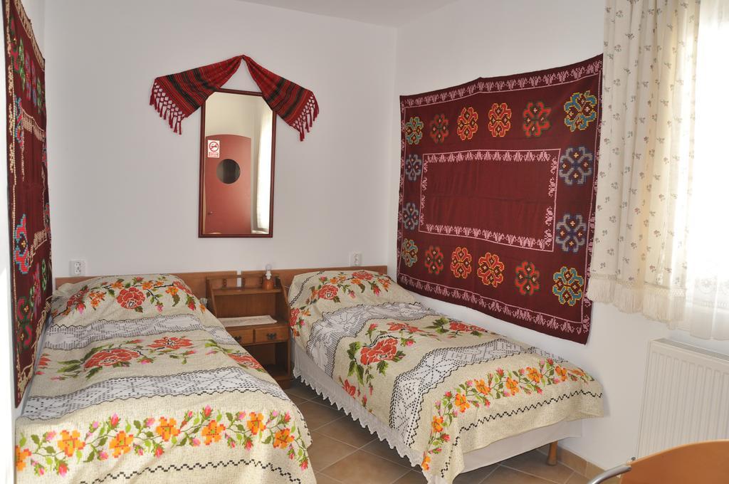 Pensiune Muzeu Traditional Poveste In Transilvania Сігішоара Екстер'єр фото